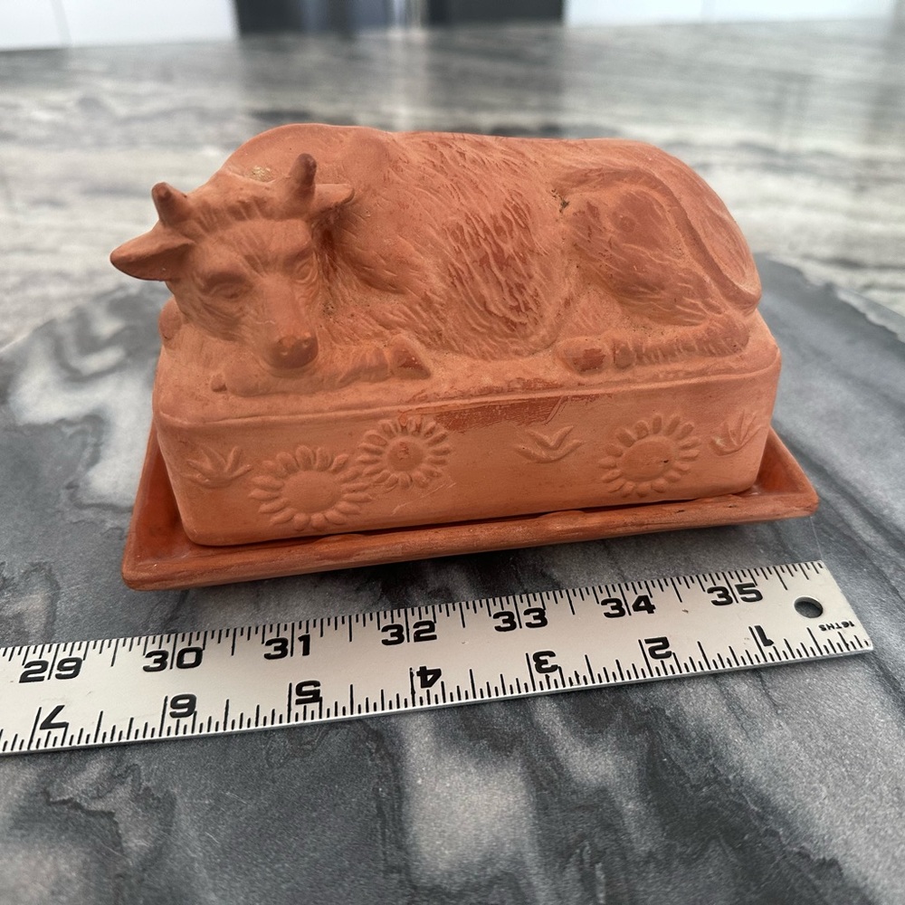 Terracotta Cow Butter Dish with Tray - Rustic Home Dining - Picture 7 of 13